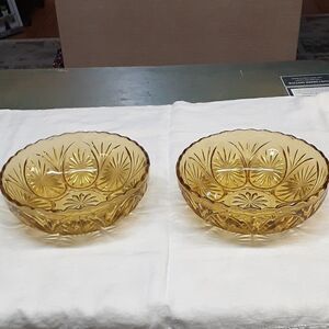 2 pc Vtg. Medallion‎ Pattern MCM Serving Chip Large Bowls Anchor Hocking Indiana